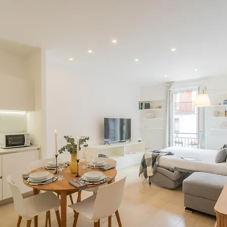 White By Rent דירה