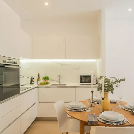 White By Rent דירה