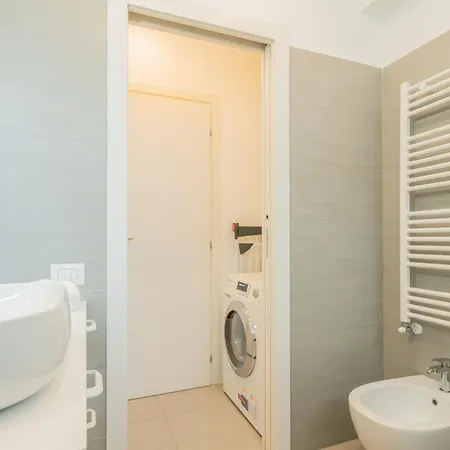 White By Rent דירה