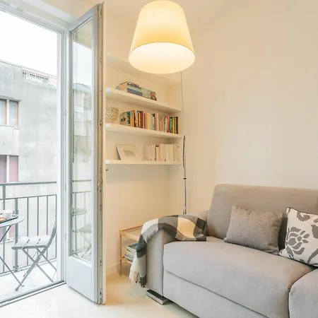 White By Rent דירה *