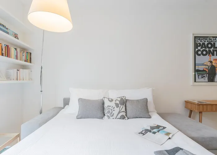 White By Rent