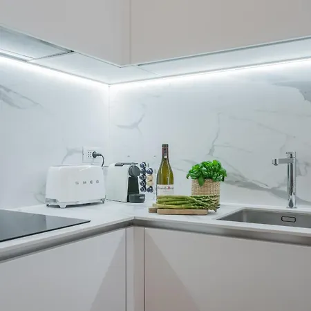 Apartment White By Rent *